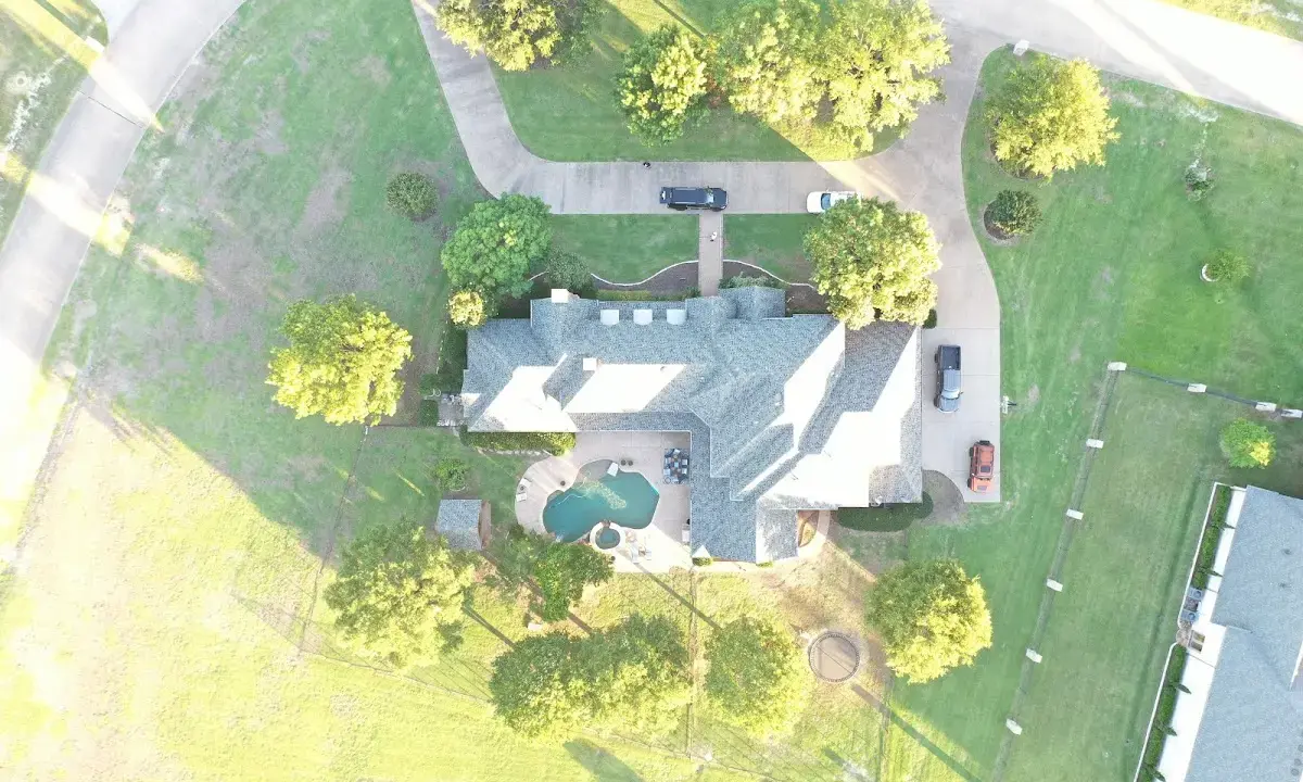 New shingle roof installation on a home in Weiser